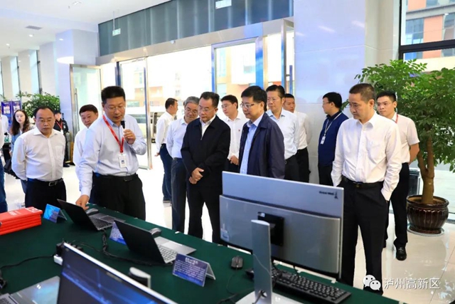 重庆市涪陵区党政代表团莅临泸州国家高新区考察(图5)