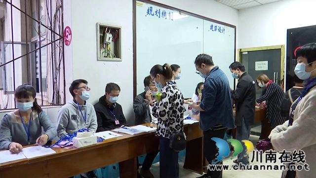 佳节配佳居!合江县95户家庭喜圆安居梦(图1) 佳节配佳居!合江县95户家庭喜圆安居梦(图1)