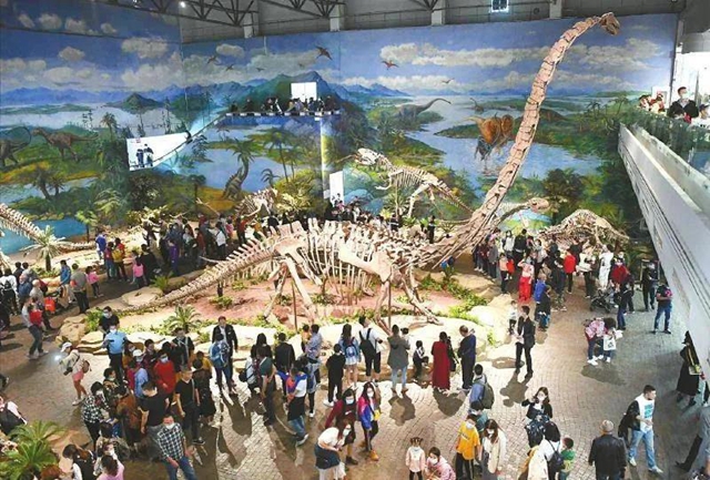 市州"吸金"哪家强？四川黄金周旅游数据来了！(图2)