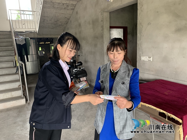 内江经开区靖民镇凉风社区：疫情防控不松懈，做好宣传凝心聚力