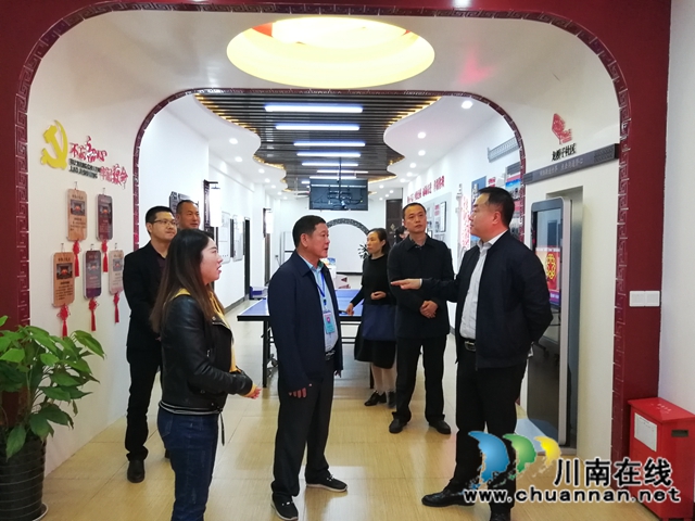赵宇光调研龙马潭区红星街道龙桥子社区侨务工作