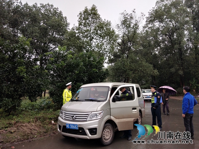泸县百和镇开展道路交通“五统一、五联动”联合执法行动(图3)