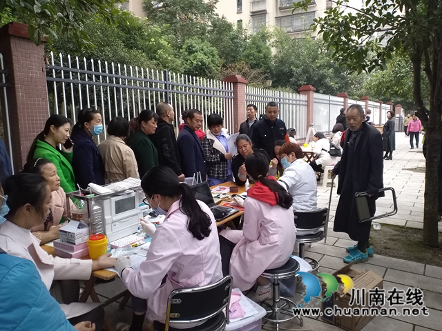 内江经开区靖民镇开展义务献血活动