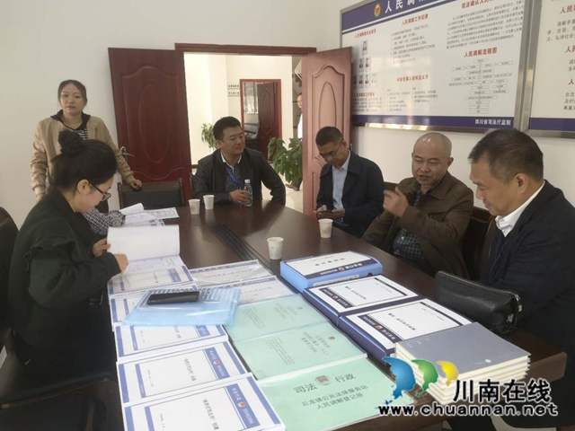 泸州市司法局到云龙司法所督导省级“枫桥式”司法所创建工作(图1)