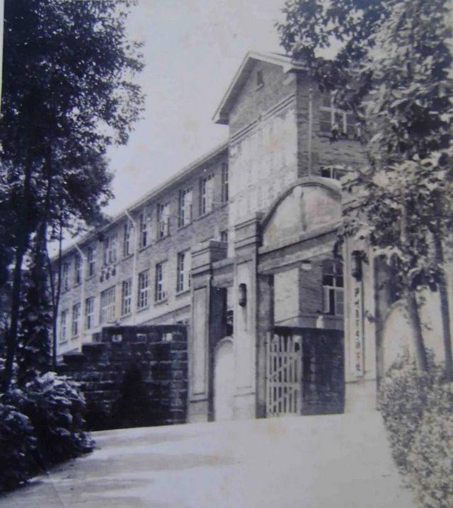 西南医科大学中西医结合学院召开新生见面会(图13) 西南医科大学中西医结合学院召开新生见面会(图13)