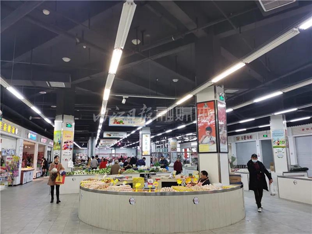 18项指标测评！内江城区农贸市场穿“新装”(图7)