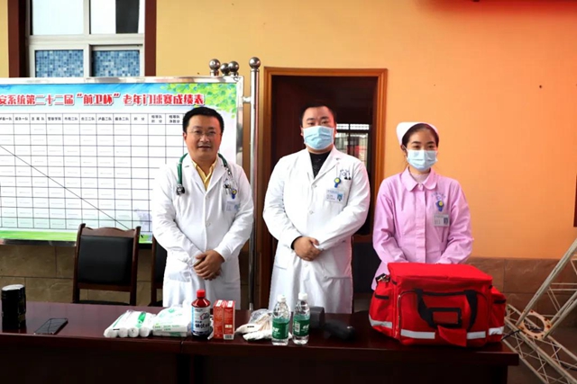 泸州福欣医院再次受邀为泸州市公安系统第二十二届“前卫杯”老年门球赛做医疗保障！(图1)