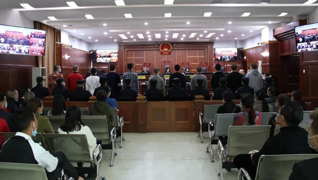 自贡一起抢劫、寻衅滋事犯罪案件曝光啦！11人被判刑！