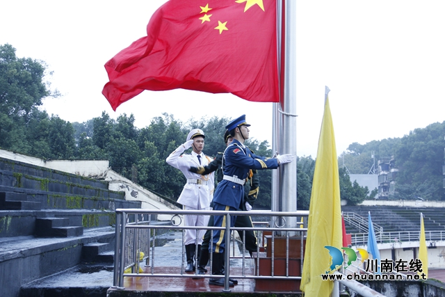 合江中学隆重举行第八届体育艺术节(图5)