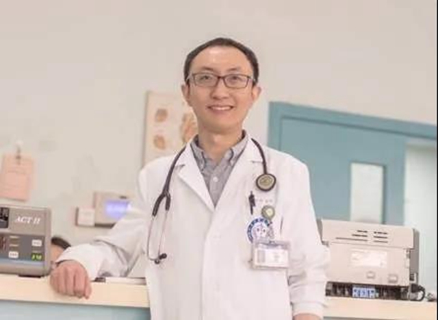 扩散！华西医院专家到内江坐诊啦！(图2)