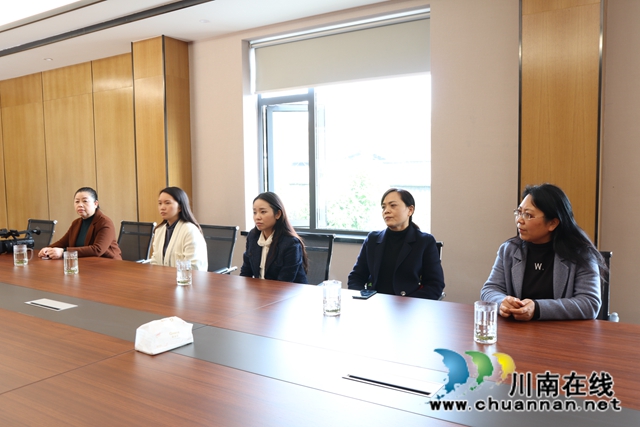 蒋凌燕率队到泸县云龙镇开展女企业家调研(图4)