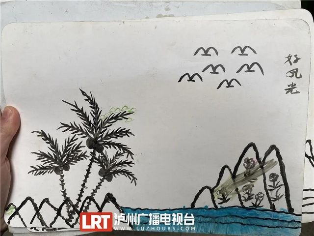 泸州网红奶奶车窗作画画遍泸州 车主：舍不得擦(图8)