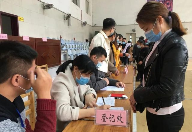 公租房配租 纳溪125户困难家庭圆“安居梦”(图1)