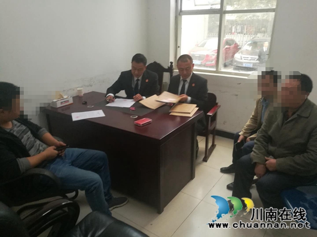 农民工工资遭拖欠 纳溪法院强制执行立见效(图1) 农民工工资遭拖欠 纳溪法院强制执行立见效(图1)