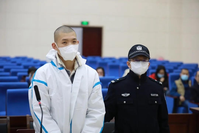 充当新民街黑恶势力“保护伞”，泸州7名辅警获刑！(图5)