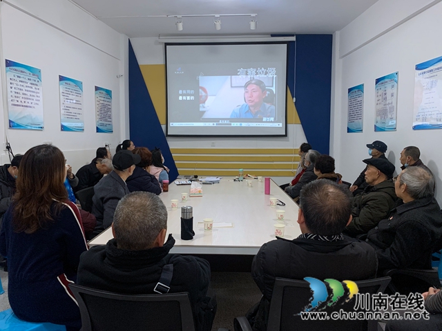 江阳区华阳街道：党建引领新时尚，垃圾分类我先行(图1)