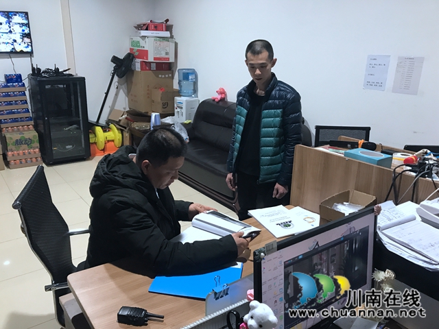 江阳区北城街道多措并举打好年末安全生产攻坚战(图3) 江阳区北城街道多措并举打好年末安全生产攻坚战(图3)