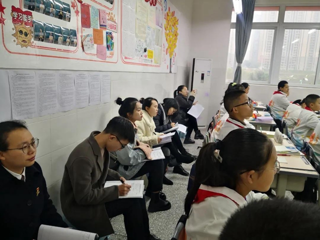 泸州市省级教育体制机制改革试点项目推进会在龙马潭区举行(图4)