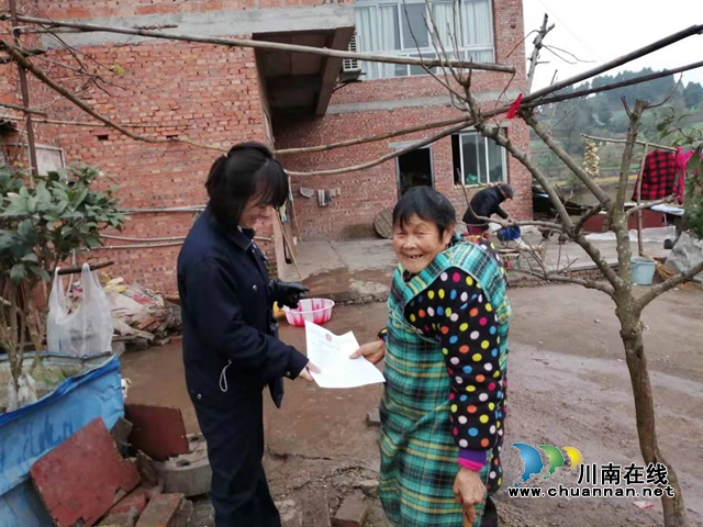 内江靖民镇凉风社区抓好冬季火灾防控(图2) 内江靖民镇凉风社区抓好冬季火灾防控(图2)