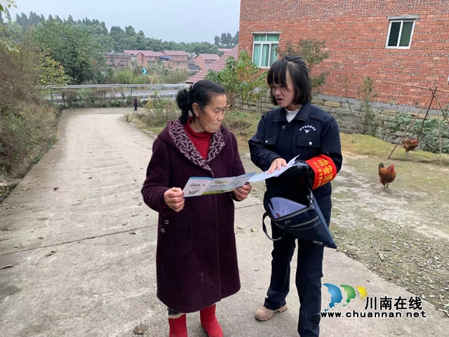 内江经开区靖民镇凉风社区：科学幸福你我他，抵制邪教靠大家(图1)