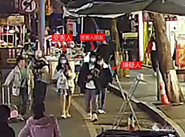 广西男子跨越千里到泸州,蹲守闹市区专盯着这类人……(图2) 广西男子跨越千里到泸州,蹲守闹市区专盯着这类人……(图2)