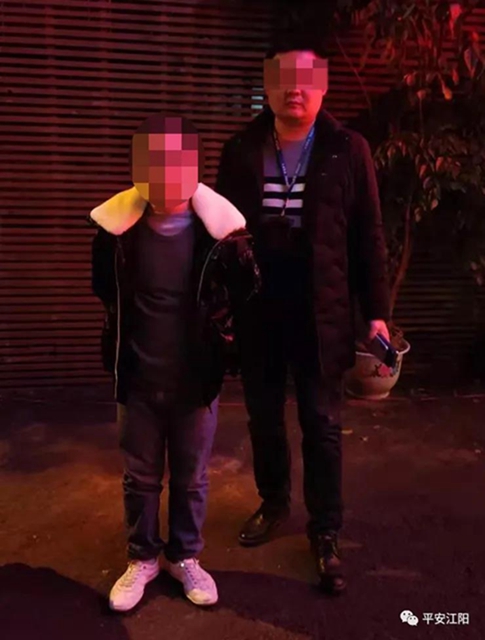 广西男子跨越千里到泸州,蹲守闹市区专盯着这类人……(图4) 广西男子跨越千里到泸州,蹲守闹市区专盯着这类人……(图4)