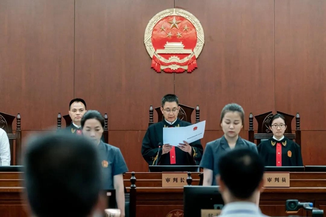 双“十佳”！泸州法院厉害啦！(图2)