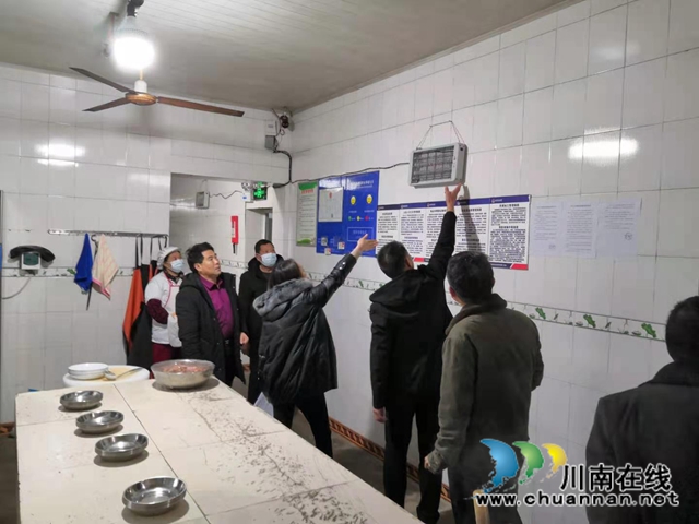 泸州市民政局到泸县立石镇督导敬老院安全和疫情防控工作(图4)