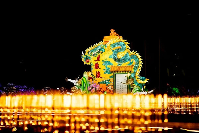 夜景超美！宜宾这些地方亮彩灯了！这些活动将刷屏…(图3)