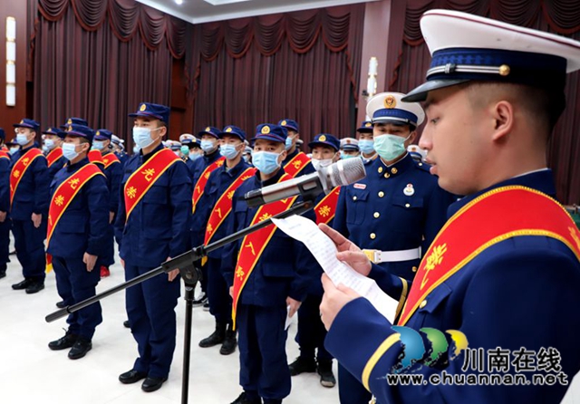 告别战友，踏上新征程！44名泸州籍新消防员即将开启“火焰蓝”生涯(图6)