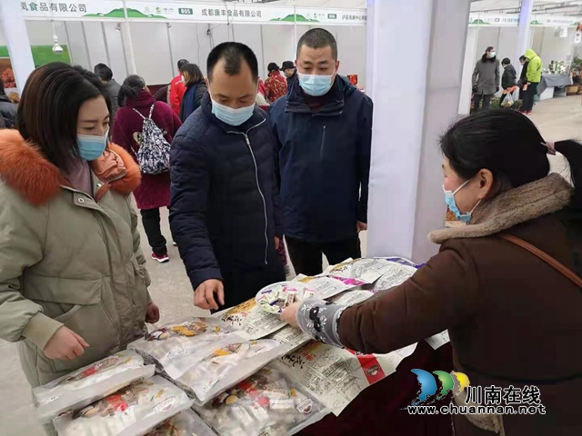 龙马潭区鱼塘街道全力护航“农博会”食品安全
