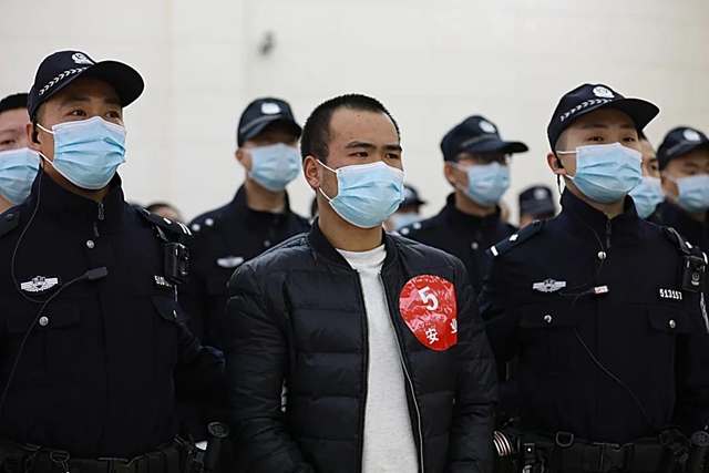 组织领导者获刑25年！泸州47人黑社会性质组织犯罪宣判！(图10)