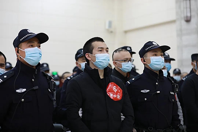 组织领导者获刑25年！泸州47人黑社会性质组织犯罪宣判！(图11)