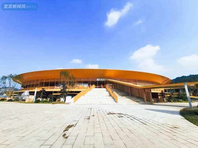 震撼！宜宾翠屏山又一网红打卡地来了！巨大环形建筑、绝美栈道、360°观景台……(图4)