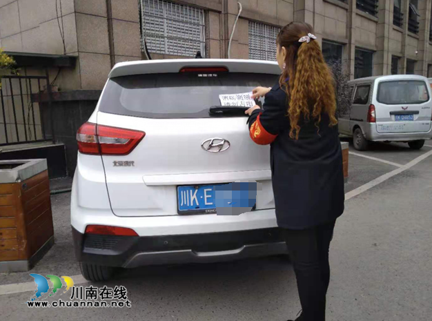 内江经开区交通镇：疏通消防通道，打通生命通道