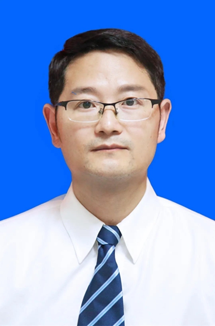 专家型院长：打造有亮点的医院——访泸州市人民医院院长钟武博士(图6)