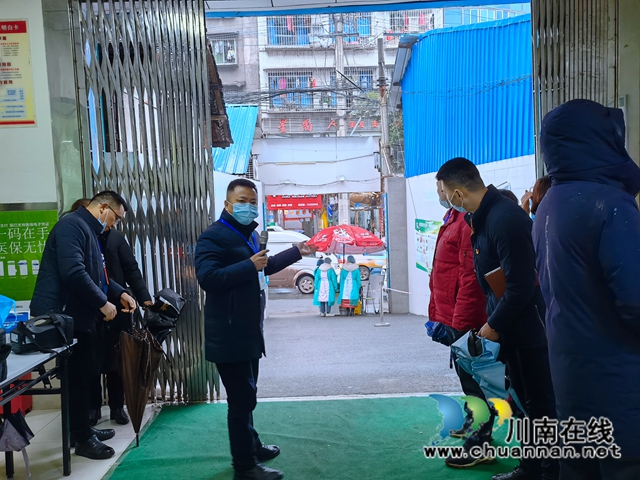 龙马潭区小市街道开展区人大代表集中视察活动(图3)