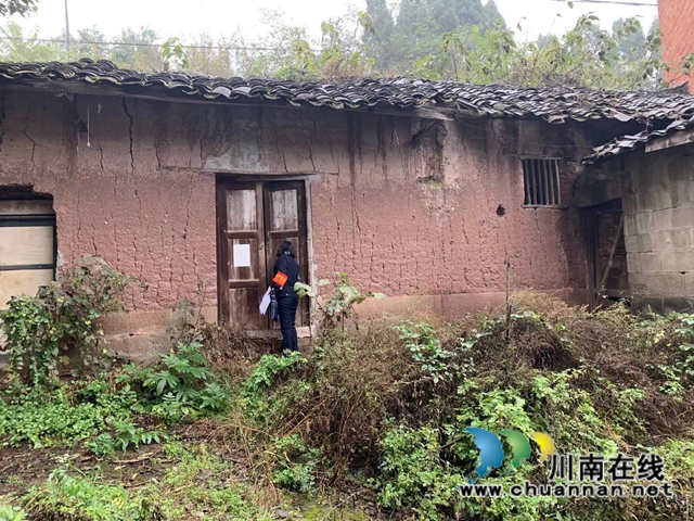 内江经开区凉风社区:“格格”筑牢织牢禁毒防线(图2)