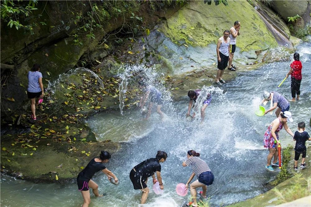 内江新增2个4A级景区：威远石板河、资中罗泉古镇(图1)