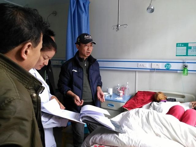 援藏五年薪火相传 泸州“师父”留下带不走的医疗队(图8)