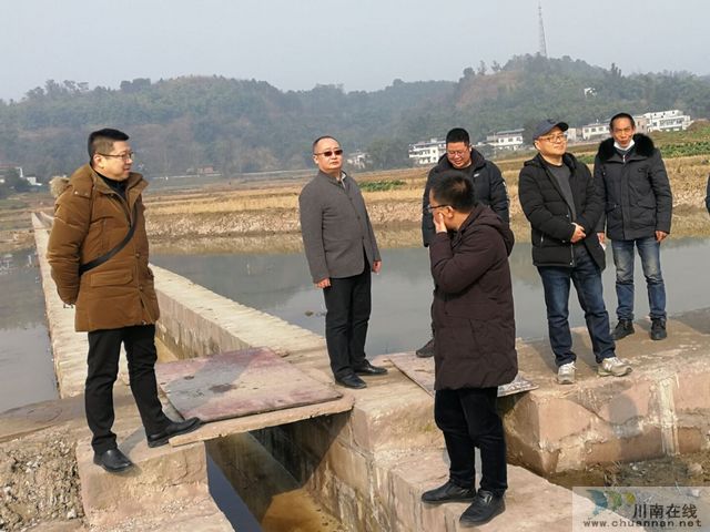 泸州市、泸县农业农村局到百和镇检查指导高标准农田建设项目(图1)