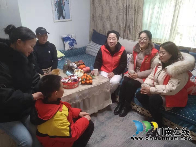 冬日暖阳，携手追梦！泸州市兆和学校开展“万名教师进万家”家访活动(图4)