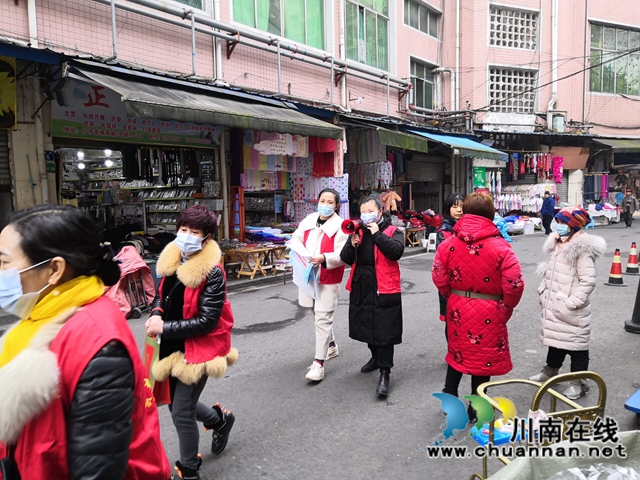 龙马潭区小市街道合道街社区筑牢疫情防控第一线