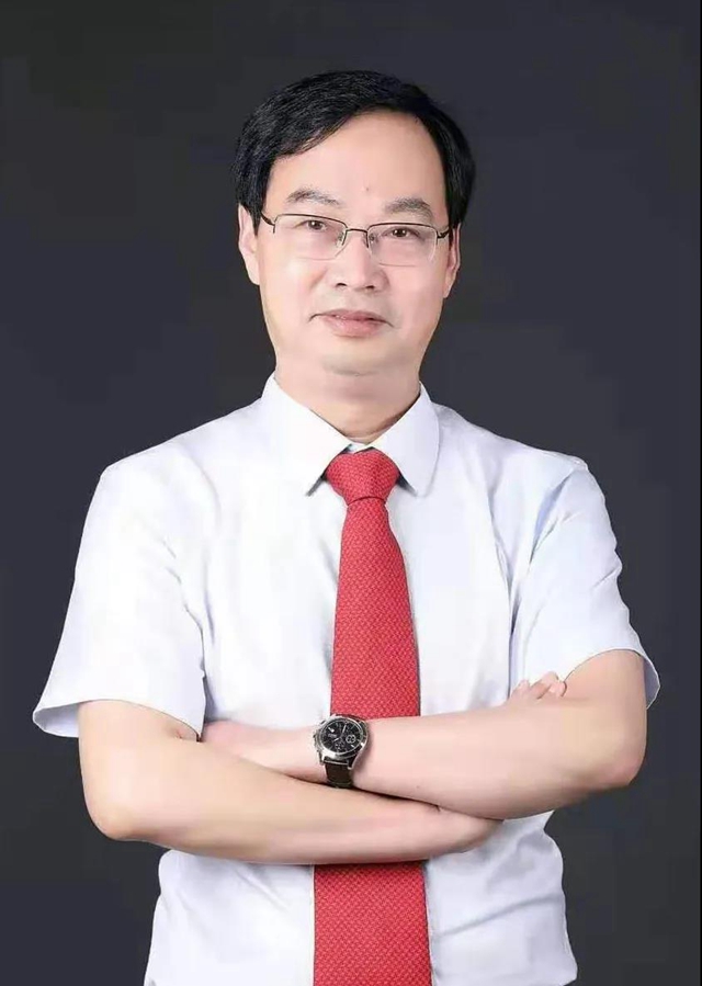 合江中医院召开党委副书记、院长履新见面会(图3)
