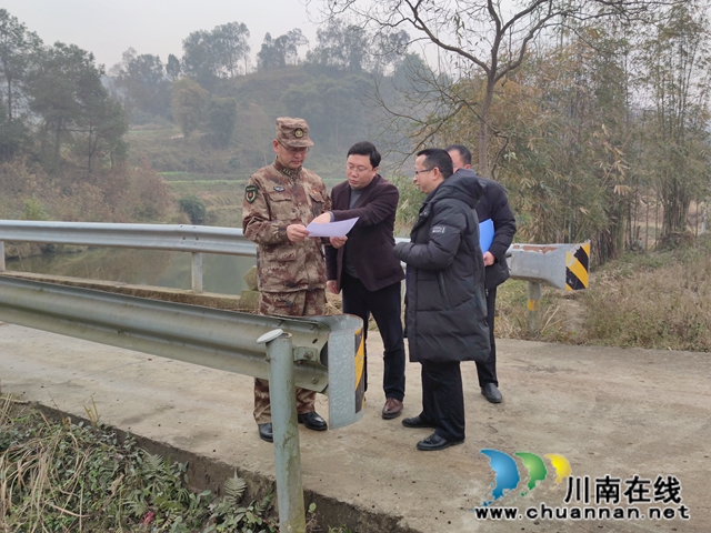 黄安华到泸县百和镇督导河长制工作(图1)