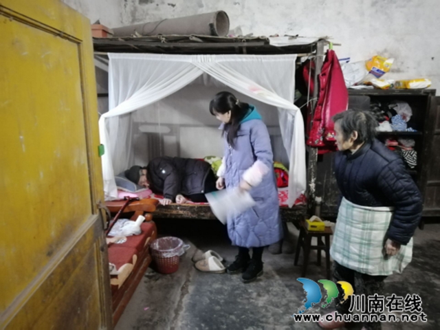 泸县云龙镇积极开展城乡居民养老保险资格认证工作(图1) 泸县云龙镇积极开展城乡居民养老保险资格认证工作(图1)