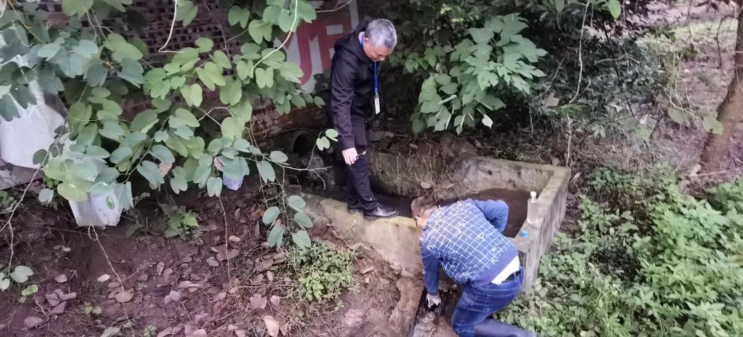 利剑出击,泸州开展2021年生态环境突出问题暗访督导工作(图4) 利剑出击,泸州开展2021年生态环境突出问题暗访督导工作(图4)