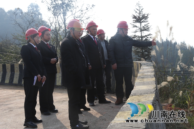 纳溪区法院开展“问诊式”司法服务(图1)