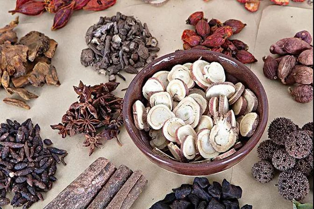 【扩散】腊肉香肠吃得嗨！这几类人千万别吃？(图5)