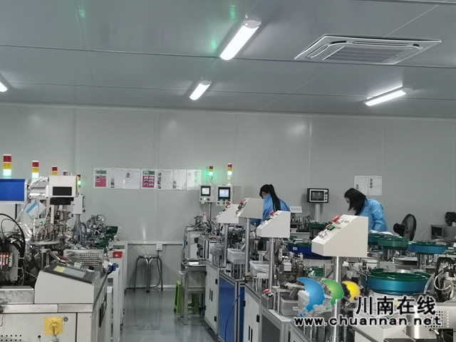 克服疫情影响 泸县企业赶制定单力争实现开门红(图4) 克服疫情影响 泸县企业赶制定单力争实现开门红(图4)